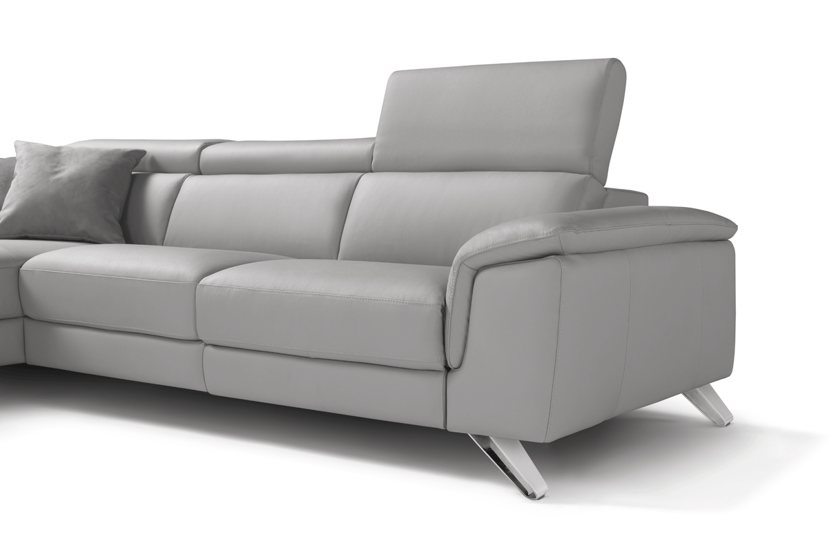 Denver LEFT Sectional w/1 Electric Recliner by Filosofa