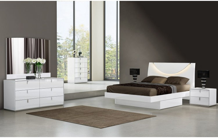 Bellagio Modern Lacquer Wood 4-piece Bedroom Set in White